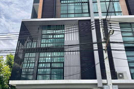 Luxury Home Office แปลงมุม พร้อมลิฟต์ @ Premium Place เอกมัย-รามอินทรา 2 สุคนธสวัสดิ์