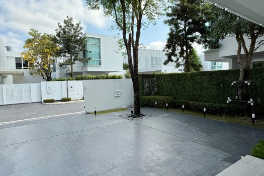 𝗩𝗜𝗩𝗘 𝗕𝗮𝗻𝗴𝗻𝗮 กม 𝟳 – บ้านเดี่ยวสุดหรู บรรยากาศสงบ ส่วนตัว เพียง 49 ยูนิต บ้านสวย สภาพเหมือนใหม่