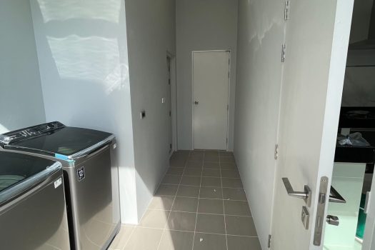 คฤหาสน์หรู ลดพิเศษ 4 ล้าน! โอกาสสุดท้ายก่อนหลุดมือ “𝗧𝗵𝗲 𝗣𝗮𝗹𝗮𝘇𝘇𝗼 ปิ่นเกล้า”