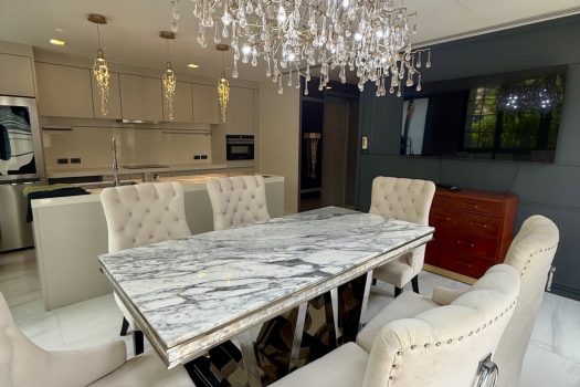 𝗥𝗮𝗿𝗲 𝗶𝘁𝗲𝗺 ใจกลางสุขุมวิท — ทาวน์โฮมหรู 𝟰.𝟱 ชั้น โครงการ 𝗤𝘂𝗮𝗿𝘁𝗲𝗿 𝟯𝟭 โครงการหรู สุด 𝗣𝗿𝗶𝘃𝗮𝘁𝗲 สำหรับ 𝟮𝟬 ครอบครัว พร้อมลิฟต์ส่วนตัว