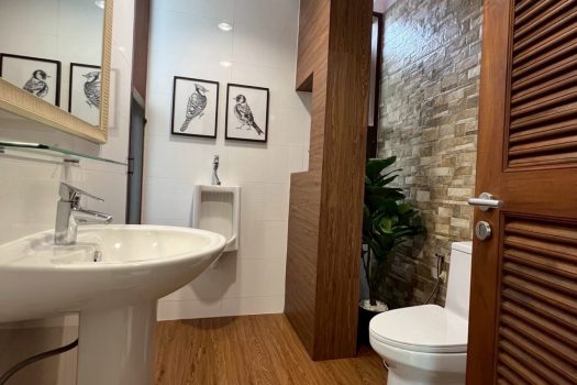 บ้านหรูหลังใหญ่ พร้อมสระว่ายน้ำ ใจกลาง เกษตร-นวมินทร์ โครงการ “อารียา สวนา 1”