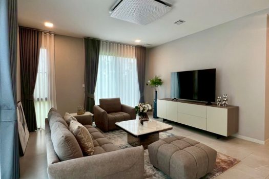 FOR RENT: “มัณฑนา มอเตอร์เวย์ – พระราม 9” แต่งสวย แปลงใหญ่ ใกล้ club house