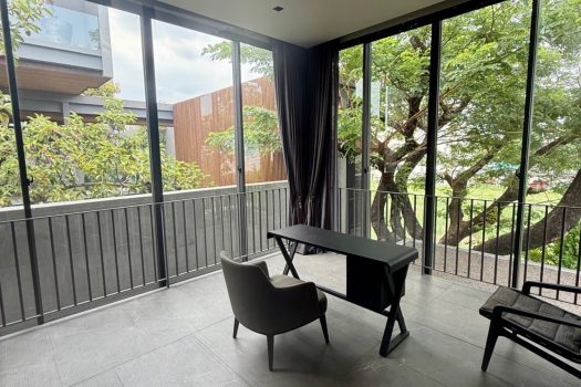 บ้านหรู ดีไซน์ไม่ซ้ำใคร ใจกลาง “นาคนิวาส 20” บนพื้นที่ใช้สอยกว่า 1,500 ตร.ม. พร้อม ลิฟต์ส่วนตัว