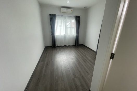 บ้านเดี่ยวหรู หมู่บ้านมัณฑนา เวสต์เกต – แปลงมุม สภาพใหม่เอี่ยม