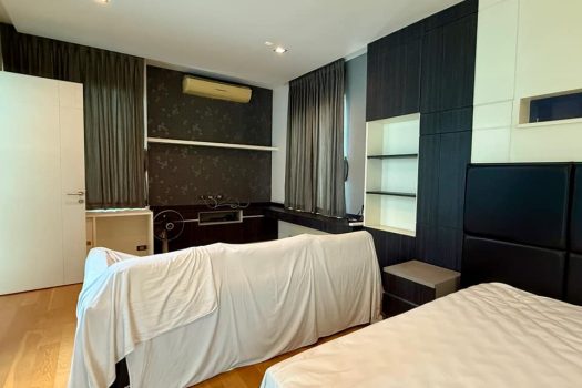 𝗡𝗶𝗿𝘃𝗮𝗻𝗮 𝗕𝗲𝘆𝗼𝗻𝗱 𝟭 รามคำแหง พระราม 𝟵 บ้าน 𝗧𝘆𝗽𝗲 ใหญ่สุดของโครงการ