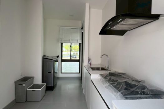 FOR RENT: “มัณฑนา มอเตอร์เวย์ – พระราม 9” แต่งสวย แปลงใหญ่ ใกล้ club house