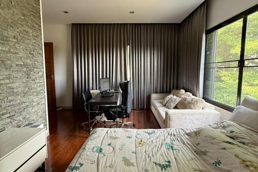 บ้านเดี่ยว ที่ดิน 1 ไร่ใจกลางเมือง 3.5 กม. จากศิริราช 2 หลังในรั้วเดียว