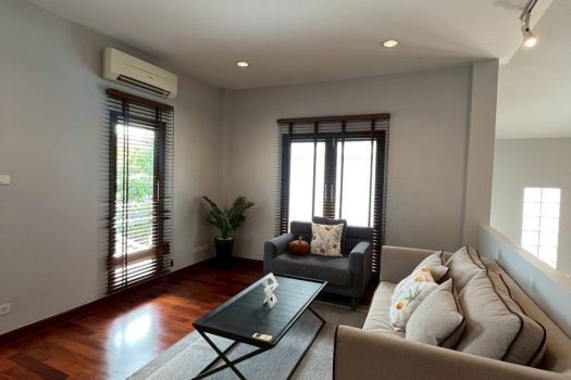 บ้านหรูหลังใหญ่ พร้อมสระว่ายน้ำ ใจกลาง เกษตร-นวมินทร์ โครงการ “อารียา สวนา 1”