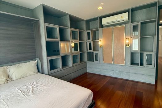 𝗥𝗮𝗿𝗲 𝗶𝘁𝗲𝗺 ใจกลางสุขุมวิท — ทาวน์โฮมหรู 𝟰.𝟱 ชั้น โครงการ 𝗤𝘂𝗮𝗿𝘁𝗲𝗿 𝟯𝟭 โครงการหรู สุด 𝗣𝗿𝗶𝘃𝗮𝘁𝗲 สำหรับ 𝟮𝟬 ครอบครัว พร้อมลิฟต์ส่วนตัว