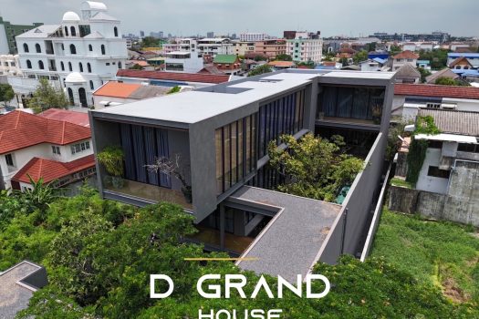 บ้านหรู ดีไซน์ไม่ซ้ำใคร ใจกลาง “นาคนิวาส 20” บนพื้นที่ใช้สอยกว่า 1,500 ตร.ม. พร้อม ลิฟต์ส่วนตัว