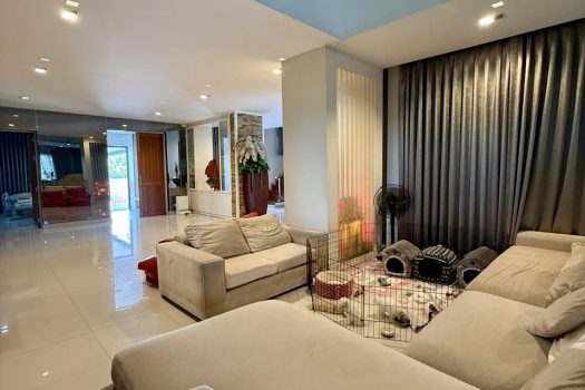 บ้านเดี่ยว ที่ดิน 1 ไร่ใจกลางเมือง 3.5 กม. จากศิริราช 2 หลังในรั้วเดียว