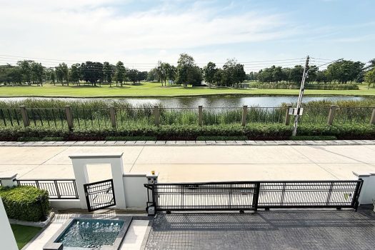 บ้านหรูวิวสนามกอล์ฟ – โครงการเศรษฐสิริ กรุงเทพฯ-ปทุมธานี