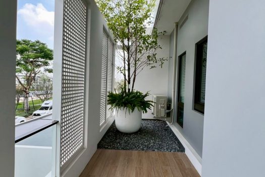 FOR RENT: “มัณฑนา มอเตอร์เวย์ – พระราม 9” แต่งสวย แปลงใหญ่ ใกล้ club house