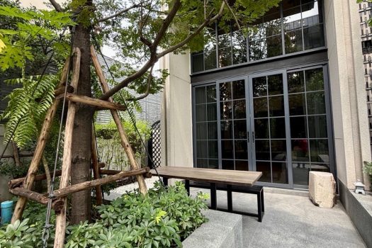 𝗥𝗮𝗿𝗲 𝗶𝘁𝗲𝗺 ใจกลางสุขุมวิท — ทาวน์โฮมหรู 𝟰.𝟱 ชั้น โครงการ 𝗤𝘂𝗮𝗿𝘁𝗲𝗿 𝟯𝟭 โครงการหรู สุด 𝗣𝗿𝗶𝘃𝗮𝘁𝗲 สำหรับ 𝟮𝟬 ครอบครัว พร้อมลิฟต์ส่วนตัว