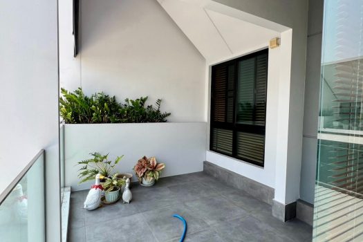 ขายบ้านสวย หลังมุมสุดเท่ห์ สไตล์ Loft “VIVE บางนา กม.7”