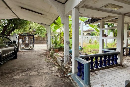 ขายด่วน ที่ดินพร้อมบ้านเก่า 104 ตร.วา ทำเลดีมาก หลัง The Nine พระราม 9 !