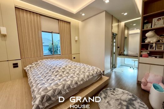 Bangkok Boulevard Signature ลาดพร้าว–เสรีไทย บ้านหรูตกแต่งครบ พร้อมอยู่