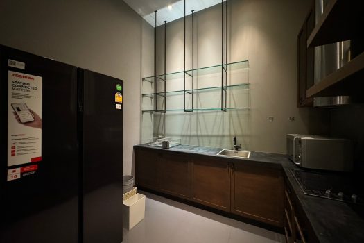 ใช่เช่า คอนโด เดอะเครสท์ ร่วมฤดี (BTS เพลินจิต)