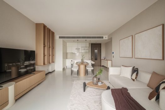 Q1 sukhumvit 2 Bed ปล่อยเช่า ห้องใหม่ หันหน้าทิศตะวันออก วิวเมือง