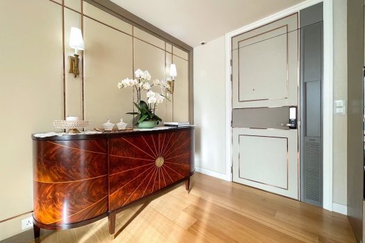 โครงการ 333 ริเวอร์ไซด์ คอนโดมิเนียม ห้องหัวมุม วิวรัฐสภาและโค้งน้ำแบบพาโนรามา ตกแต่ง Exclusive Design โดย A49