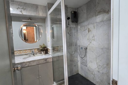 ด่วน ขาย ให้เช่า Sithakarn Condominium