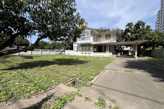 🟦 ประกาศขายบ้านพร้อมที่ดินขนาดใหญ่ 596.5 ตารางวา – พหลโยธินซอย 9